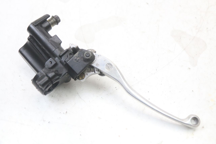 photo de CLUTCH MASTER CYLINDER YAMAHA FJR ABS 1300 (2006 - 2012)