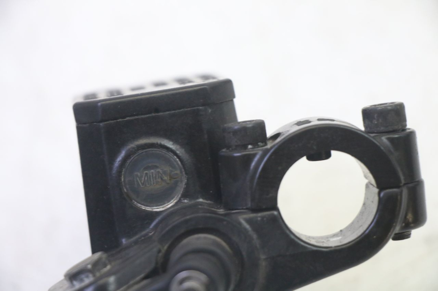 photo de REAR BRAKE MASTER CYLINDER ADIVA AD3 300 (2014 - 2020)
