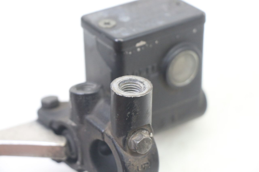 photo de REAR BRAKE MASTER CYLINDER SUZUKI BURGMAN 125 (2007 - 2014)