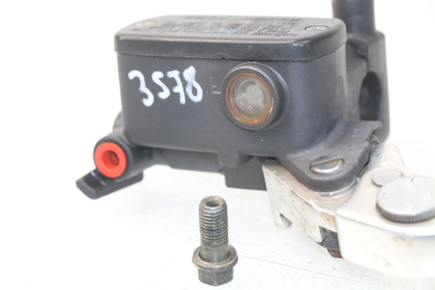 photo de REAR BRAKE MASTER CYLINDER KYMCO DINK STREET 125 (2009 - 2014)