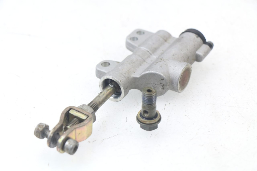 photo de REAR BRAKE MASTER CYLINDER LONCIN DIRT BIKE 125 - Component detail