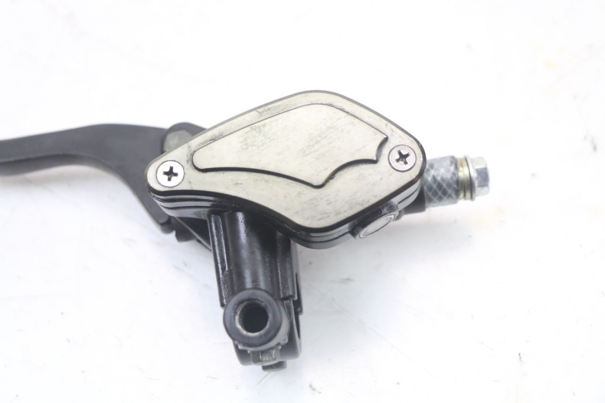 photo de REAR BRAKE MASTER CYLINDER EBROH BRAVO GLE 1 (2020 - 2024)