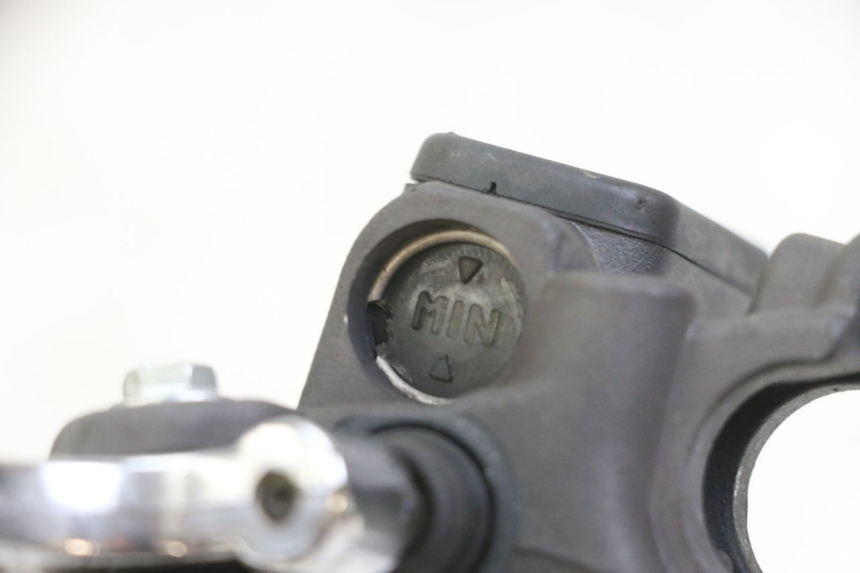 photo de REAR BRAKE MASTER CYLINDER PEUGEOT ELYSTAR 125 (2002 - 2007)