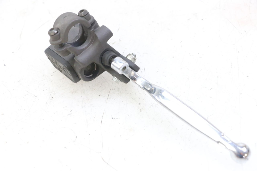 photo de REAR BRAKE MASTER CYLINDER PEUGEOT ELYSTAR 125 (2002 - 2007)