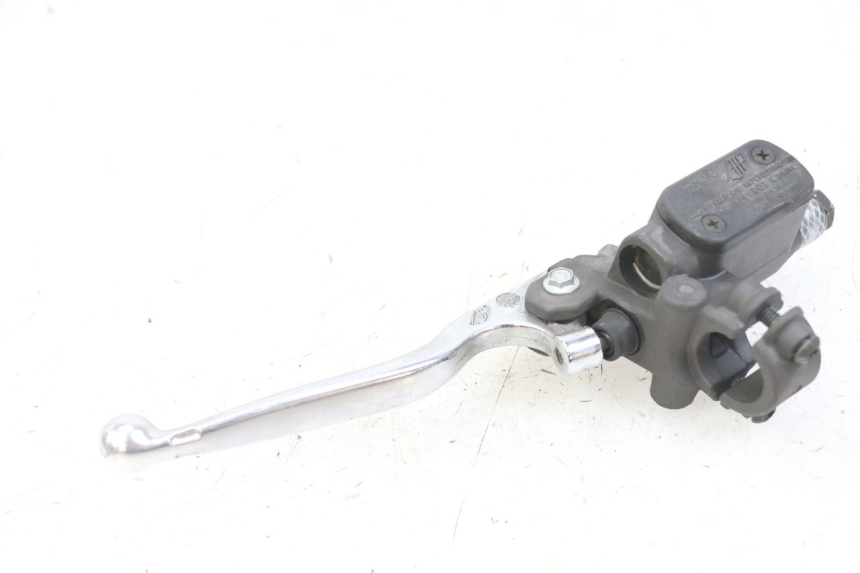 photo de REAR BRAKE MASTER CYLINDER PEUGEOT ELYSTAR 125 (2002 - 2007)