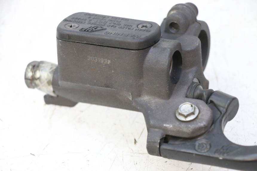 photo de REAR BRAKE MASTER CYLINDER PEUGEOT ELYSTAR 50 (2002 - 2014)
