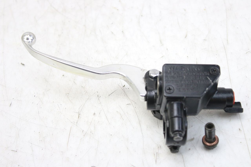 photo de REAR BRAKE MASTER CYLINDER SYM FIDDLE 3 III 125 (2014 - 2020)