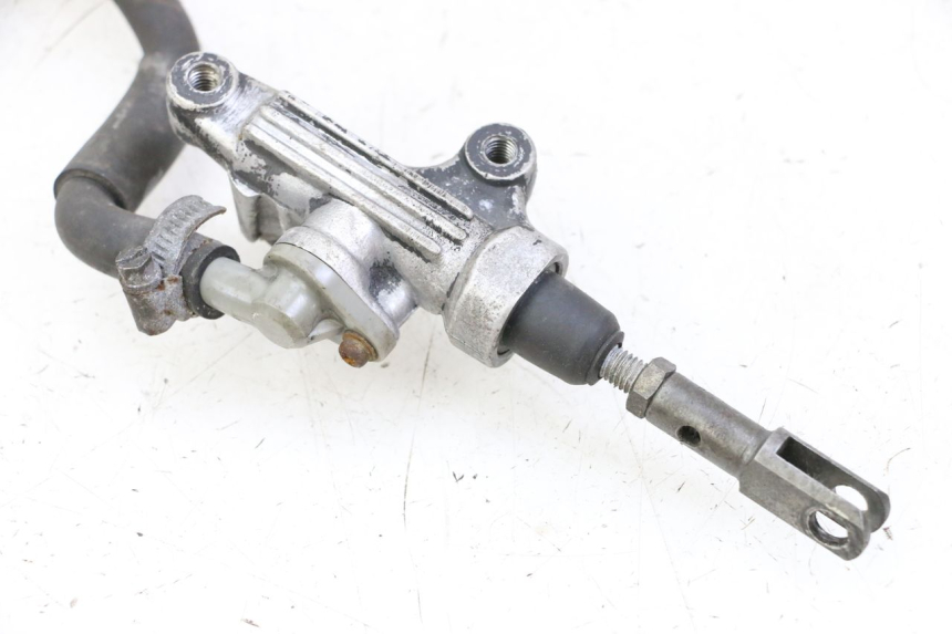 photo de REAR BRAKE MASTER CYLINDER YAMAHA FJ 36Y 1100 (1984 - 1985)