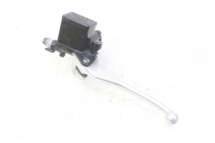 photo de REAR BRAKE MASTER CYLINDER HONDA FORZA ABS 300 (2013 - 2019)