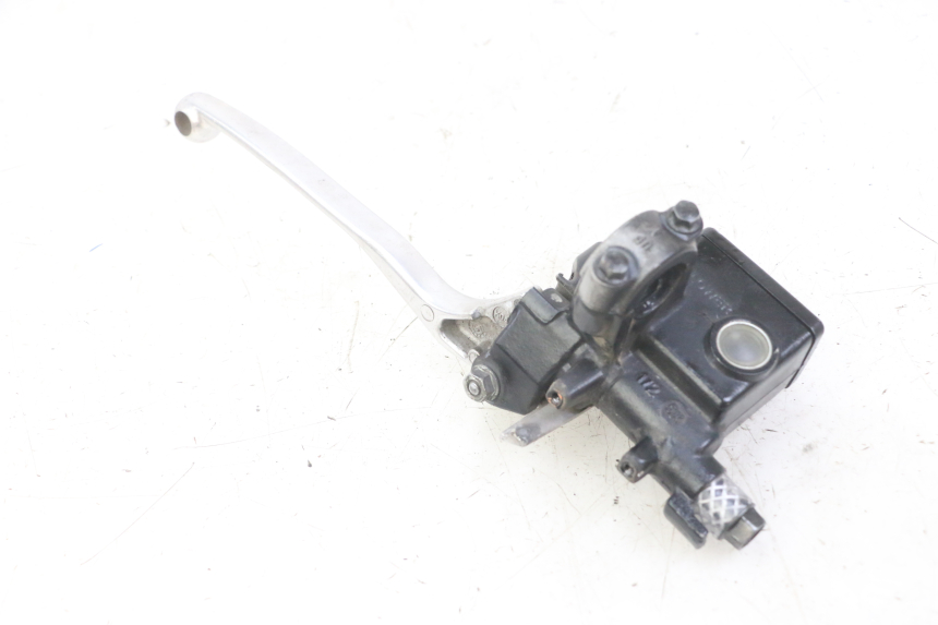 photo de REAR BRAKE MASTER CYLINDER HONDA FORZA ABS 300 (2013 - 2019)