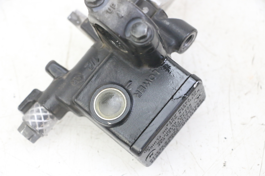 photo de REAR BRAKE MASTER CYLINDER HONDA FORZA ABS 300 (2013 - 2019)
