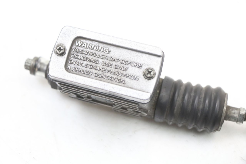 photo de REAR BRAKE MASTER CYLINDER HARLEY DAVIDSON SPORTSTER XL CUSTOM 1200 (2003 - 2004)