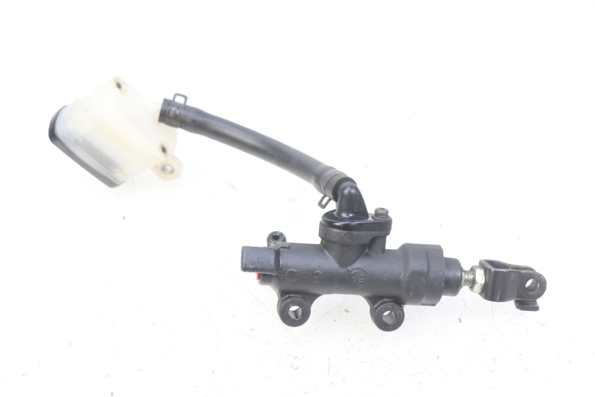 photo de REAR BRAKE MASTER CYLINDER HONDA CB R 1000 (2018 - 2023)