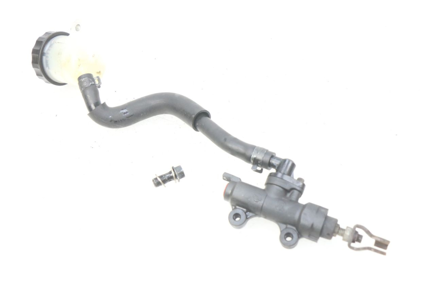 photo de REAR BRAKE MASTER CYLINDER HONDA CBRF CBR-F PC41 600 (2011 - 2013)