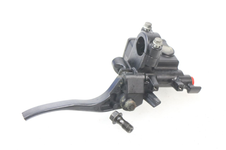 photo de REAR BRAKE MASTER CYLINDER HONDA FES PANTHEON 125 (2003 - 2007)