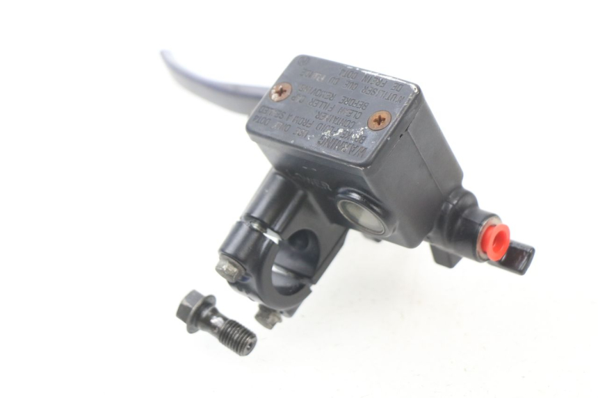 photo de REAR BRAKE MASTER CYLINDER HONDA FES PANTHEON 125 (2003 - 2007)