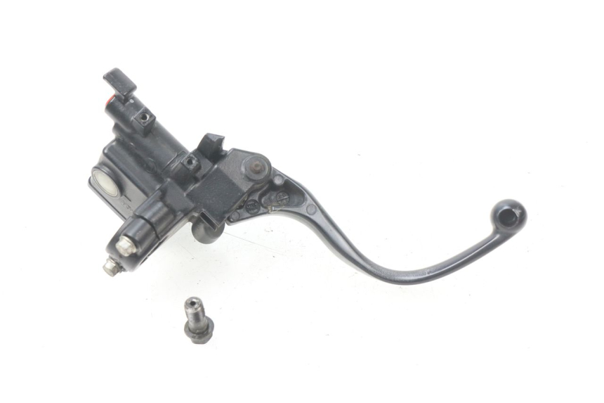 photo de REAR BRAKE MASTER CYLINDER HONDA FES PANTHEON 125 (2003 - 2007)