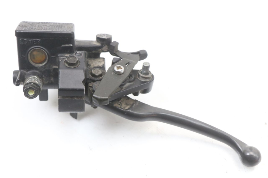 photo de REAR BRAKE MASTER CYLINDER HONDA FES PANTHEON 2T 125 (1998 - 2002)