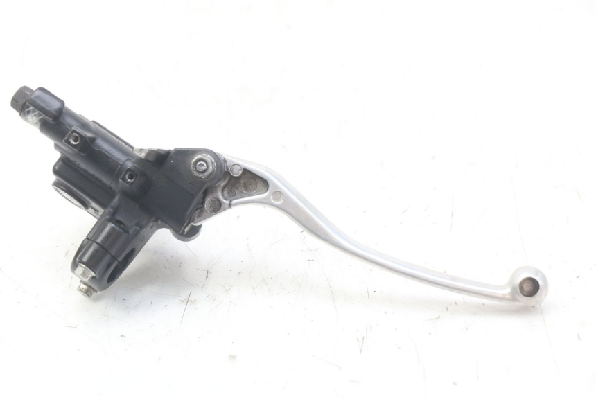 photo de REAR BRAKE MASTER CYLINDER HONDA FORZA 125 (2015 - 2016)