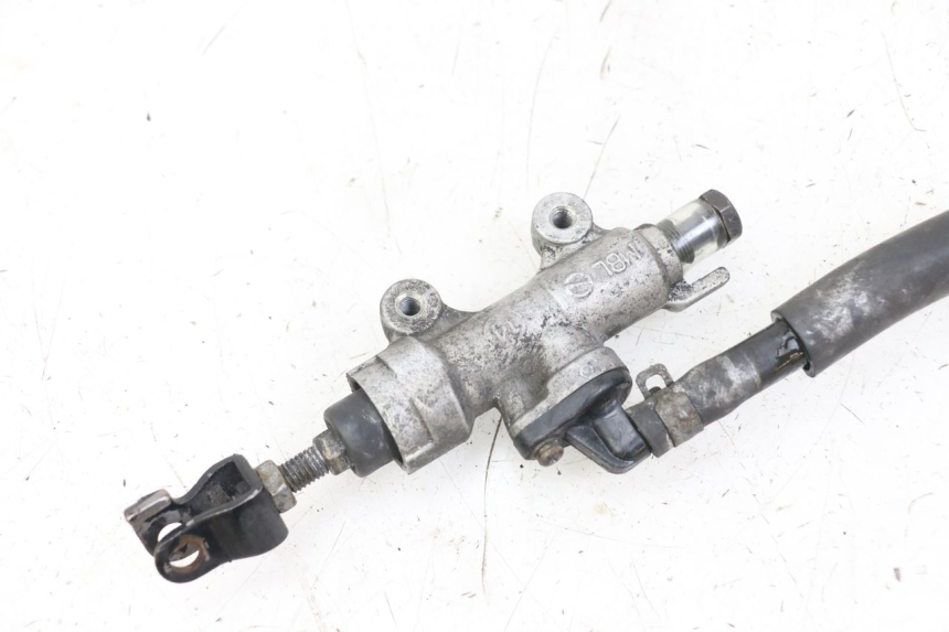 photo de REAR BRAKE MASTER CYLINDER HONDA NTV DEAUVILLE 650 (1998 - 2001)