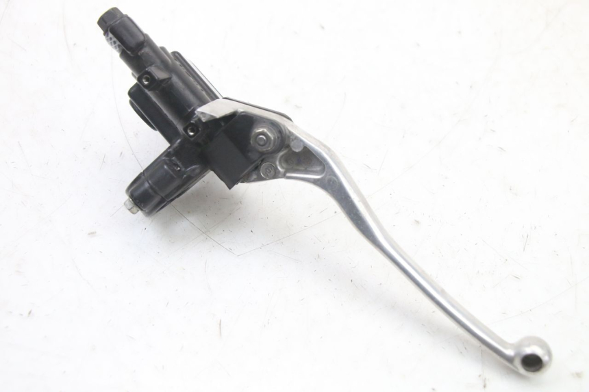 photo de REAR BRAKE MASTER CYLINDER HONDA SH i 300 (2015 - 2020)