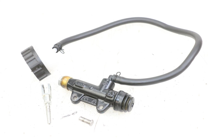 photo de REAR BRAKE MASTER CYLINDER HUSQVARNA SVARTPILEN 401 (2018 - 2023)