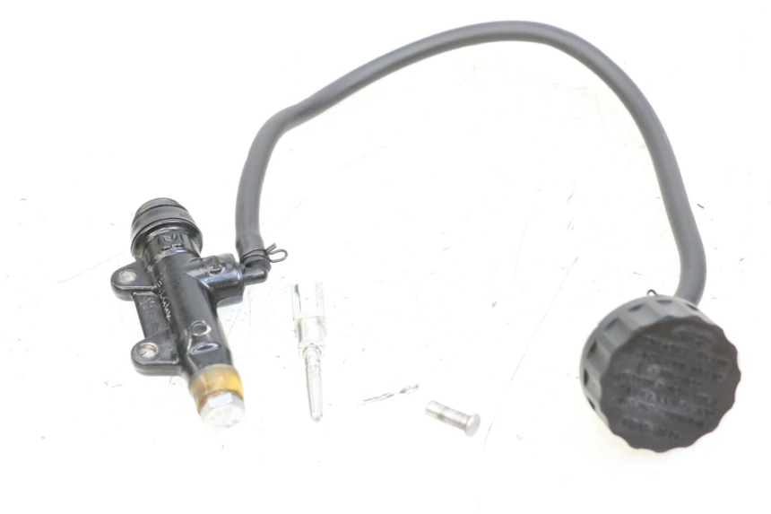 photo de REAR BRAKE MASTER CYLINDER HUSQVARNA SVARTPILEN 401 (2018 - 2023)