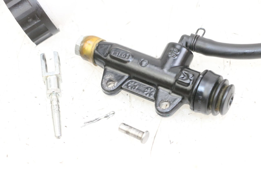 photo de REAR BRAKE MASTER CYLINDER HUSQVARNA SVARTPILEN 401 (2018 - 2023)