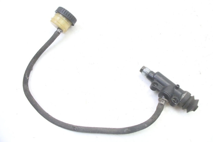 photo de REAR BRAKE MASTER CYLINDER BMW K 75 RT 750 (1989 - 1997)