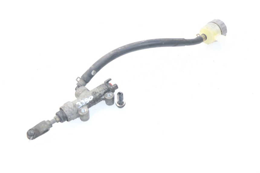 photo de REAR BRAKE MASTER CYLINDER KAWASAKI GPZ S 500 (1994 - 2005)