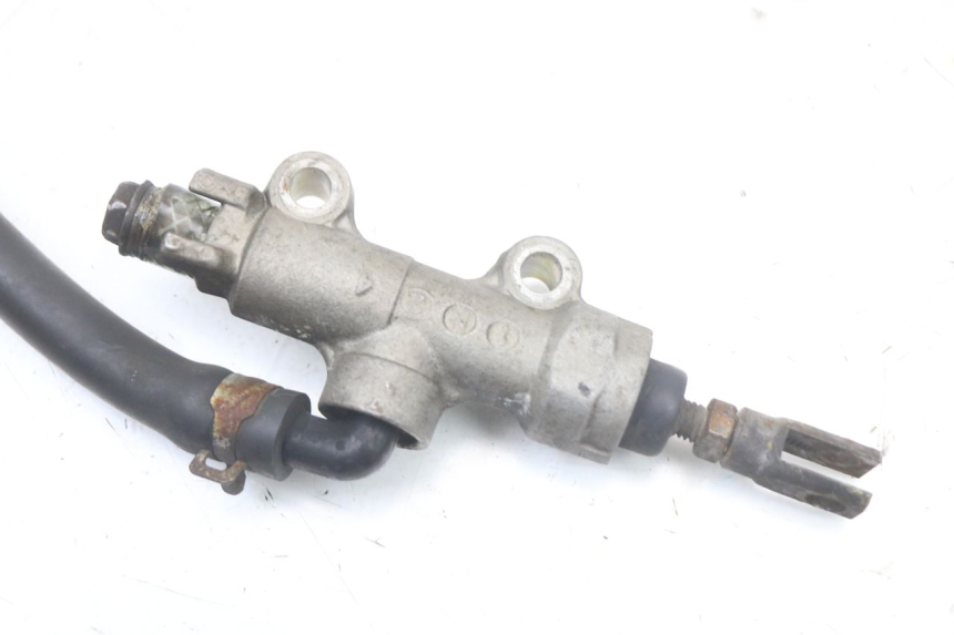 photo de REAR BRAKE MASTER CYLINDER KAWASAKI GTR 1000 (1994 - 2004)