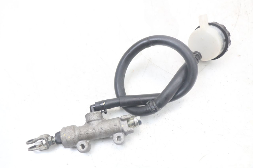 photo de REAR BRAKE MASTER CYLINDER KAWASAKI VERSYS ABS 650 (2015 - 2018)