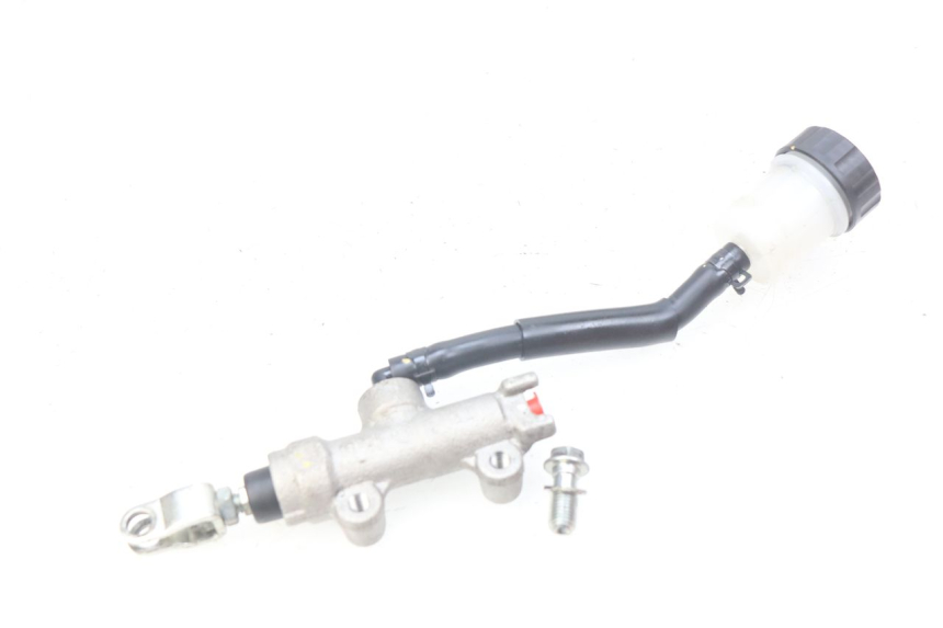 photo de REAR BRAKE MASTER CYLINDER KAWASAKI Z 650 (2016 - 2019)