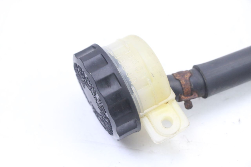 photo de REAR BRAKE MASTER CYLINDER KAWASAKI ZR7 ZR-7 S 750 (1999 - 2004)