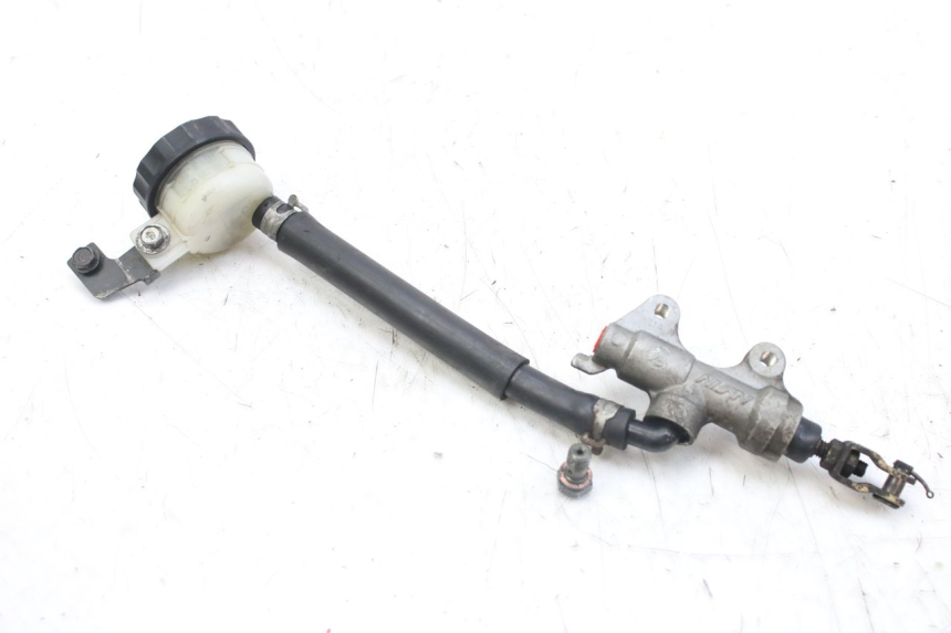 photo de REAR BRAKE MASTER CYLINDER KAWASAKI ZX-6R ZX6R 600 (1995 - 1997)