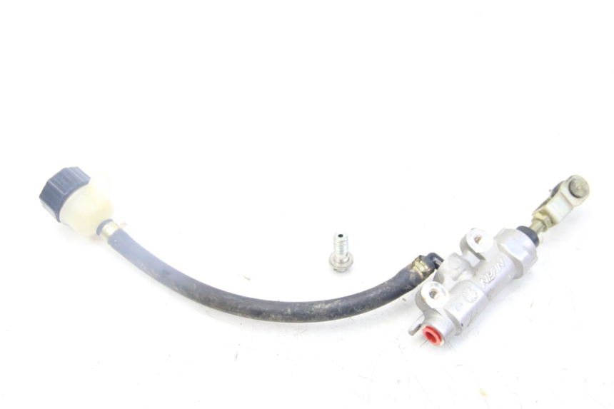 photo de REAR BRAKE MASTER CYLINDER KAWASAKI KX 85 (2001 - 2013)