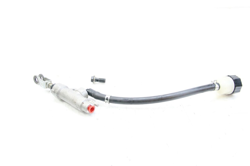 photo de REAR BRAKE MASTER CYLINDER KAWASAKI KX 85 (2001 - 2013)