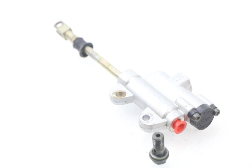 photo de REAR BRAKE MASTER CYLINDER LIFAN DIRT SKUD 200