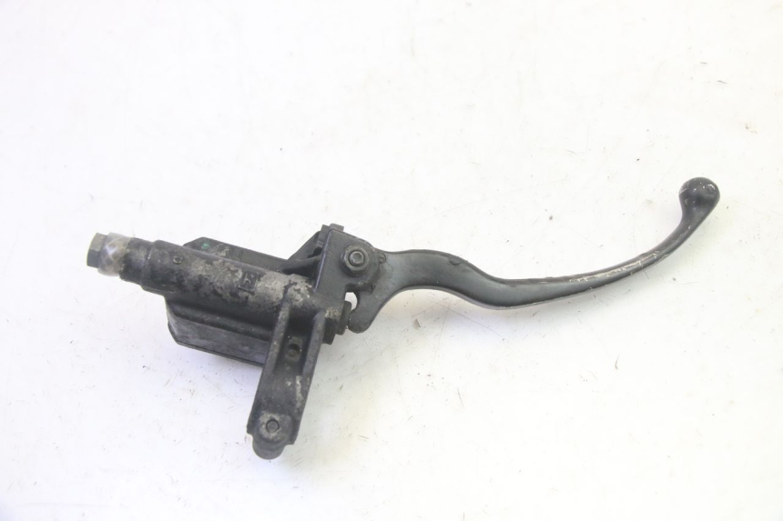 photo de REAR BRAKE MASTER CYLINDER PIAGGIO MP3 RL 250 (2007 - 2010) - Fixing points details