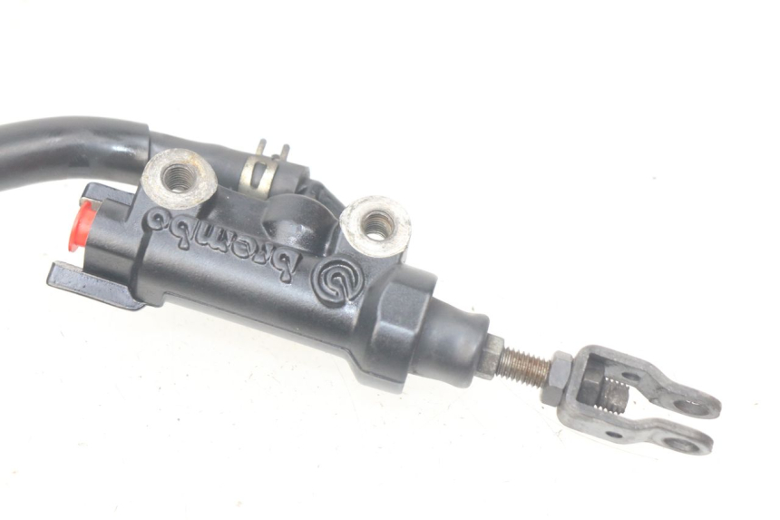 photo de REAR BRAKE MASTER CYLINDER YAMAHA MT-07 MT07 ABS 700 (2014 - 2017)
