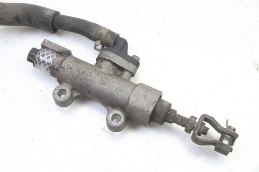 photo de REAR BRAKE MASTER CYLINDER HONDA NTV DEAUVILLE ABS 700 (2007 - 2016)