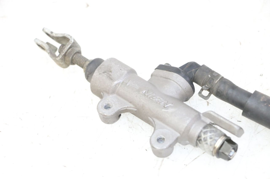photo de REAR BRAKE MASTER CYLINDER HONDA NTV DEAUVILLE 650 (2001 - 2006)