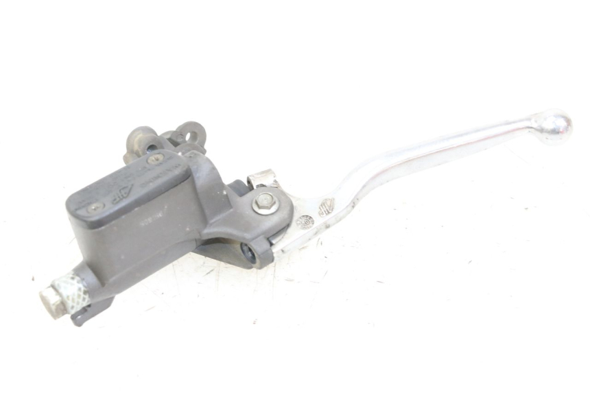 photo de REAR BRAKE MASTER CYLINDER PEUGEOT ELYSTAR 125 (2002 - 2007)