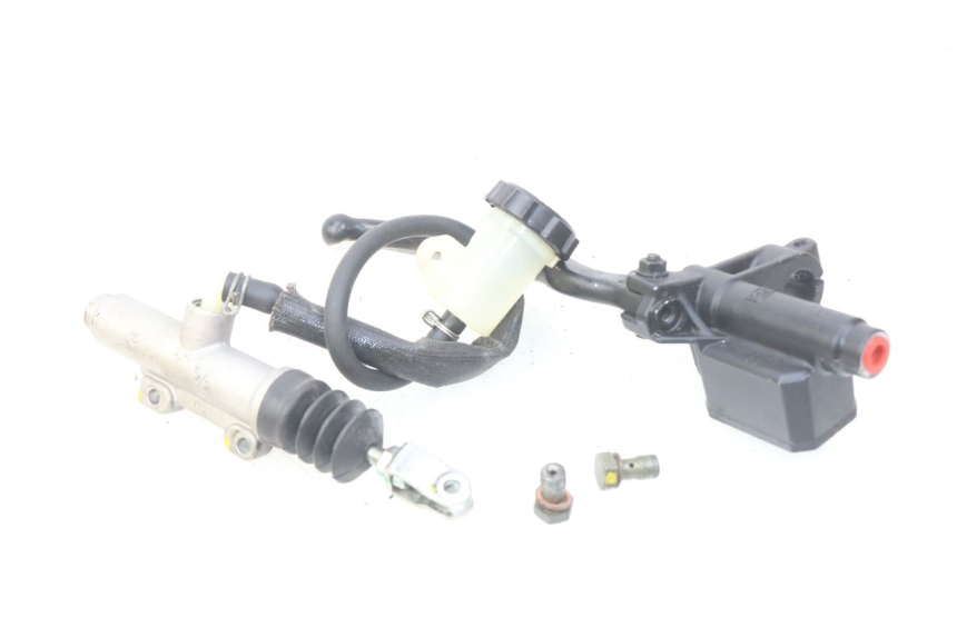 photo de REAR BRAKE MASTER CYLINDER PIAGGIO MP3 500 (2011 - 2015)