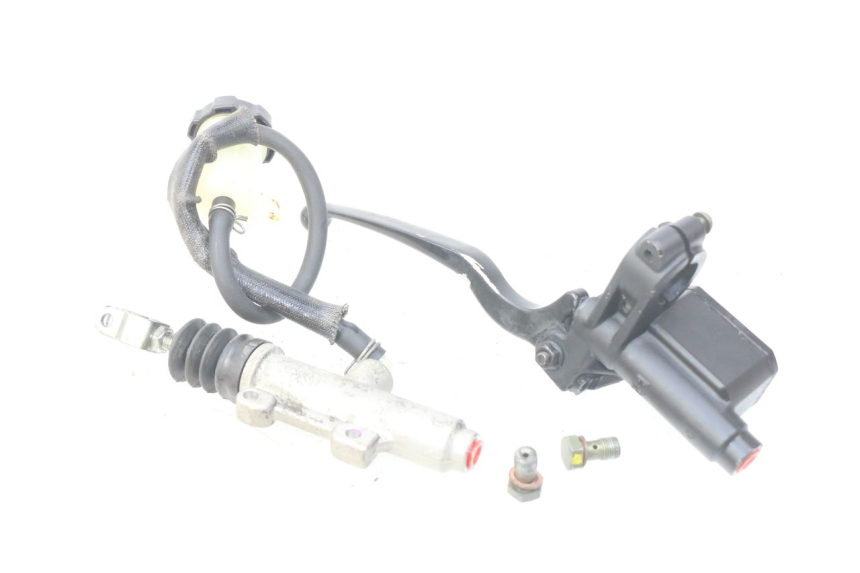 photo de REAR BRAKE MASTER CYLINDER PIAGGIO MP3 500 (2011 - 2015)