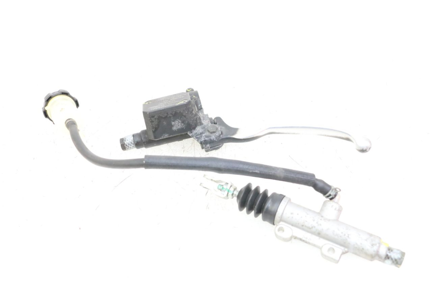 photo de REAR BRAKE MASTER CYLINDER PIAGGIO MP3 LT 400 (2007 - 2012)