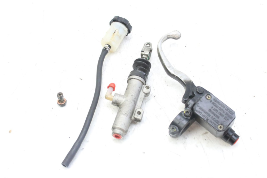 photo de REAR BRAKE MASTER CYLINDER PIAGGIO MP3 RL 250 (2007 - 2010)