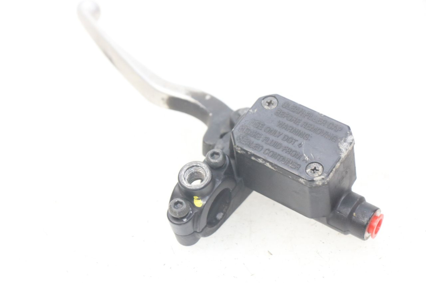 photo de REAR BRAKE MASTER CYLINDER PIAGGIO X7 125 (2007 - 2013)