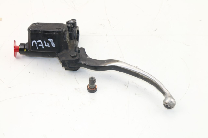 photo de REAR BRAKE MASTER CYLINDER PIAGGIO X7 125 (2007 - 2013)