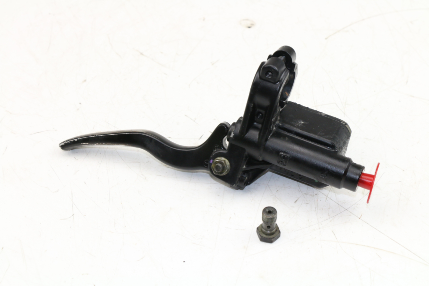 photo de REAR BRAKE MASTER CYLINDER PIAGGIO XEVO - X EVO 125 (2007 - 2016)